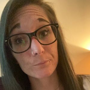 Meet your Posher, Traci